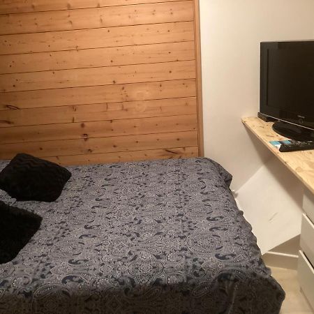 Exigehome-Grand Studio En Plein Centre De Saint Germain En Laye 外观 照片