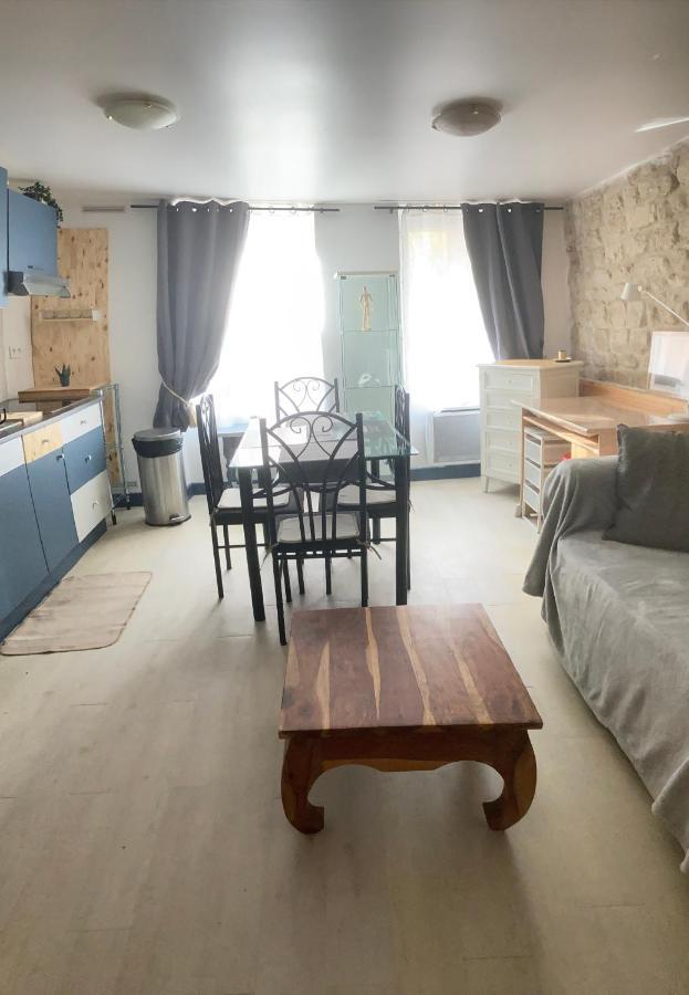 Exigehome-Grand Studio En Plein Centre De Saint Germain En Laye 外观 照片